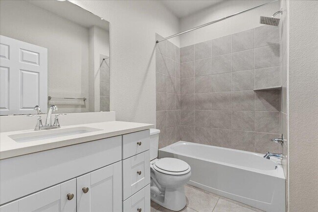 Building Photo - 3801 Soft Shore Ln