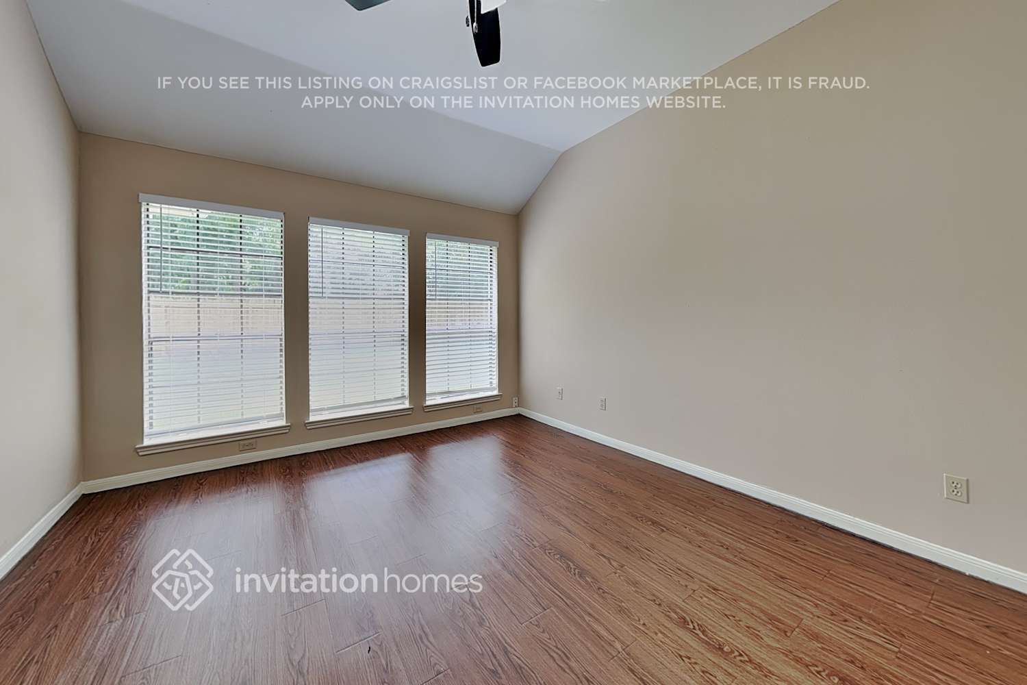 Building Photo - 12514 Mill Ln Dr