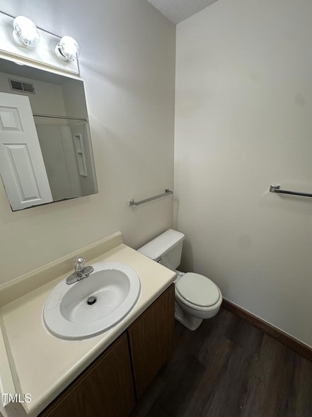 Building Photo - 3512 Ivy Commons Dr