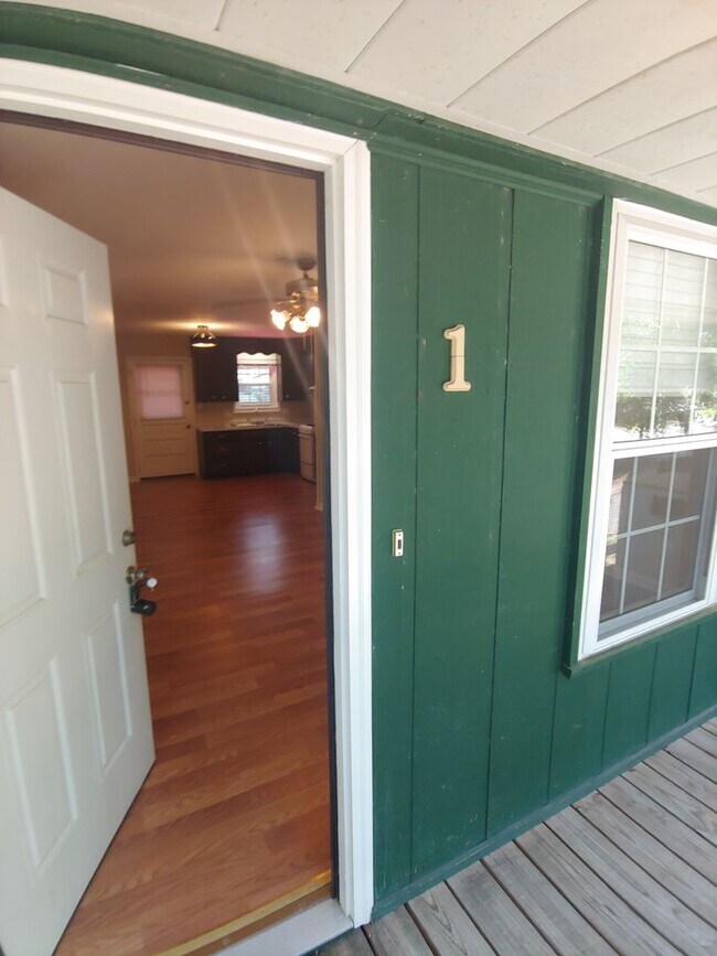 Building Photo - 1835 Portland Avenue