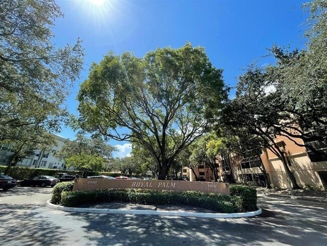 Primary Photo - 6800 Cypress Rd