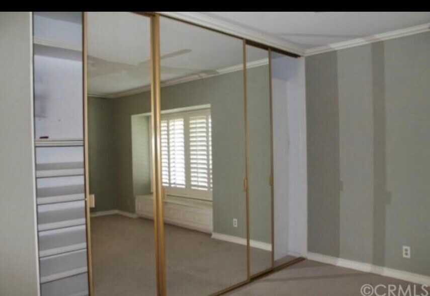 Building Photo - 340 Spinnaker Way