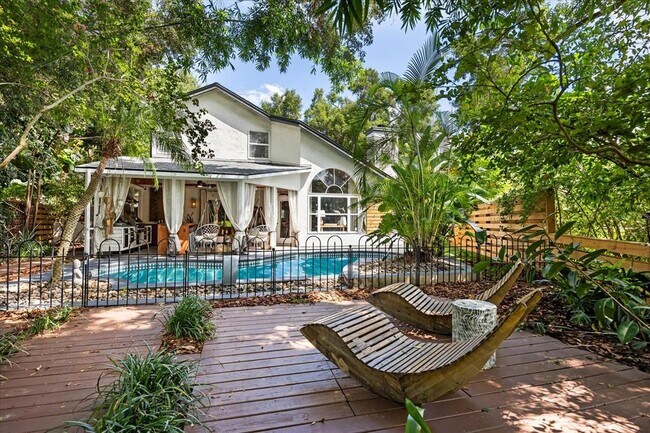 Building Photo - 989 Summer Lakes Dr