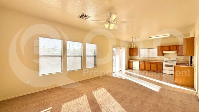 Building Photo - 2499 S Marble St