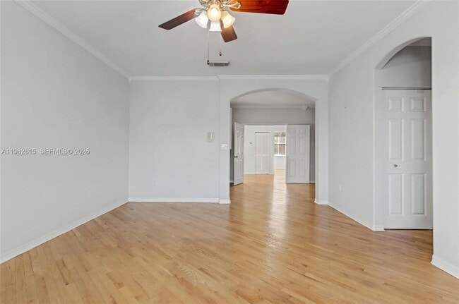 Building Photo - 1560 Seagrape Way