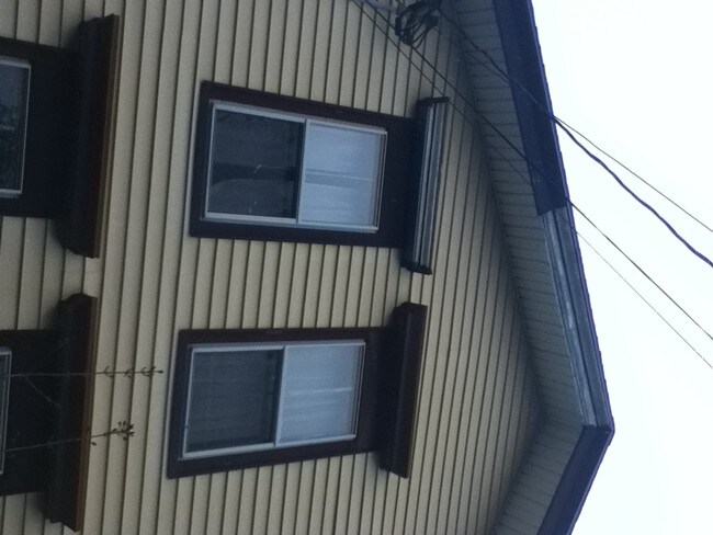 Building Photo - 228 Canandaigua St