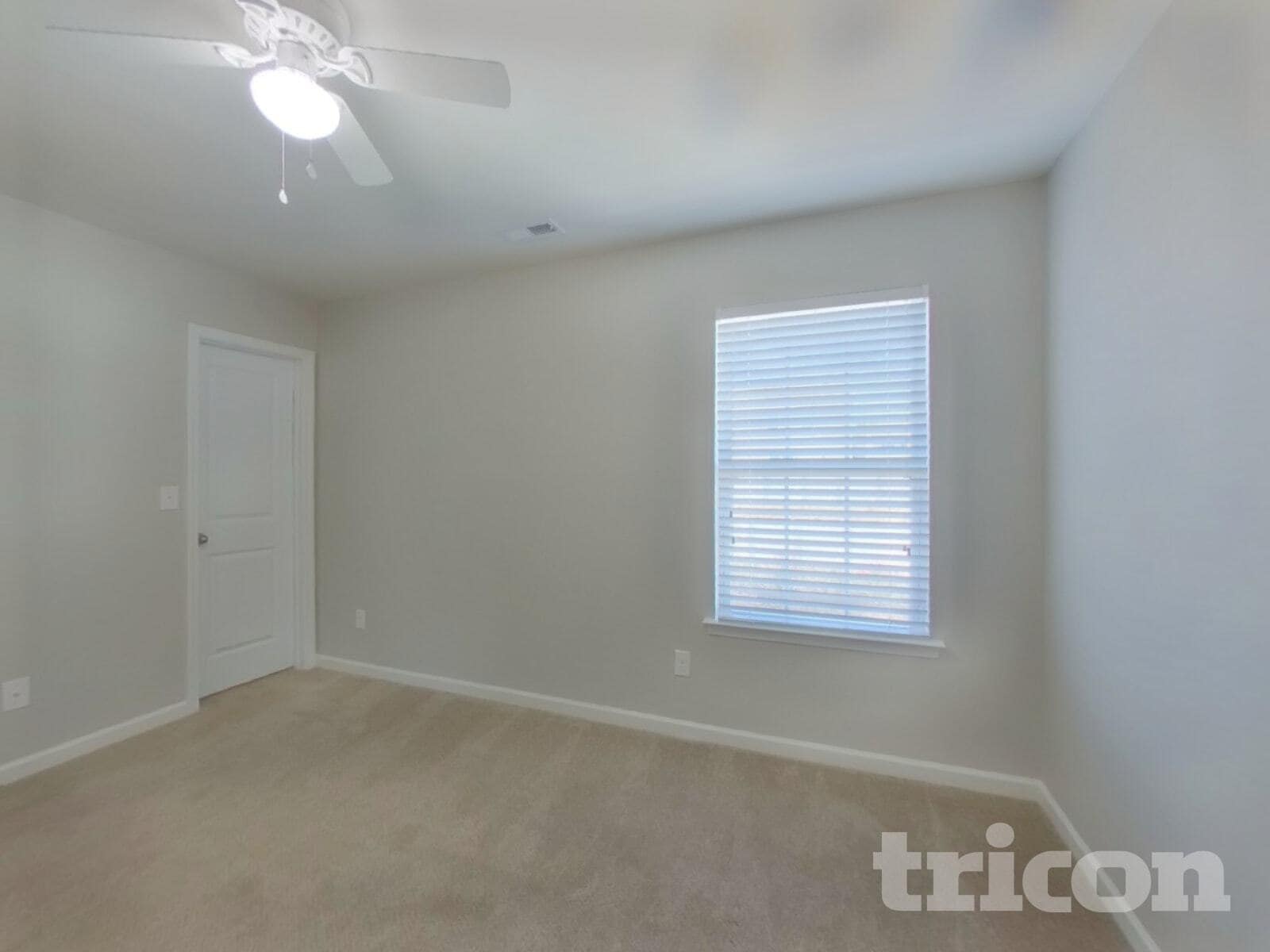 Building Photo - 152 King William Dr