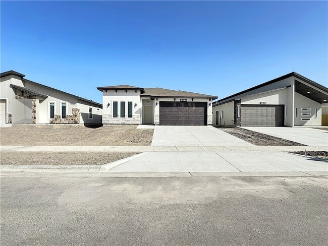 Building Photo - 6222 Sadie St