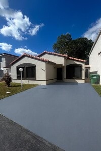 Building Photo - 9672 SW 166th Ct