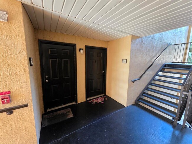 Building Photo - 7606 Pissarro Dr