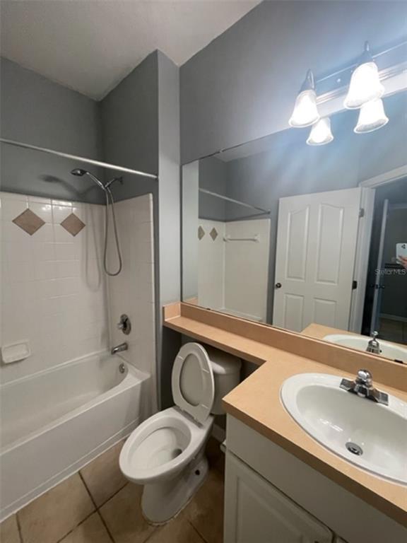 Building Photo - 12825 Madison Pointe Cir