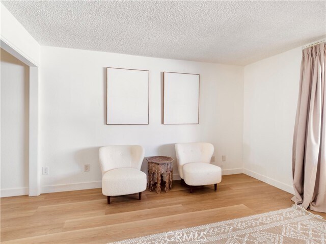 Building Photo - 70410 Cottonwood Dr