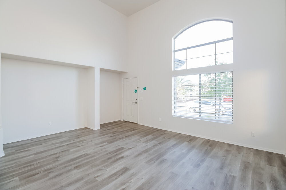 Building Photo - 7925 W Claremont St