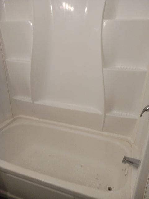 Building Photo - 20-60-60 S Linden Rd