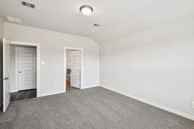 Building Photo - 6442 Sugarcane Ln