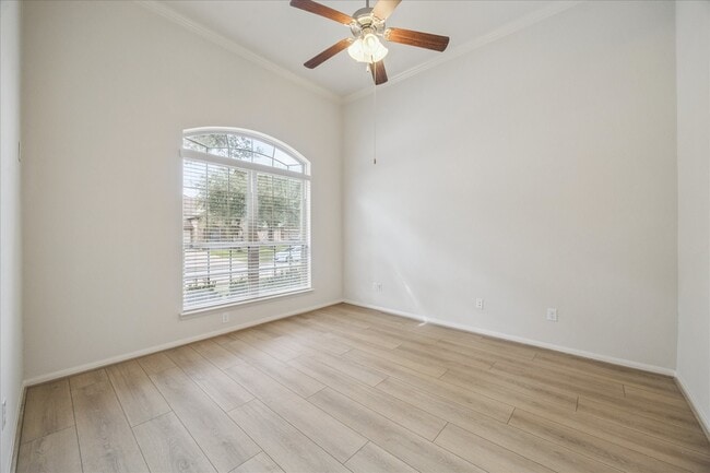 Building Photo - 10914 Visconti Ct