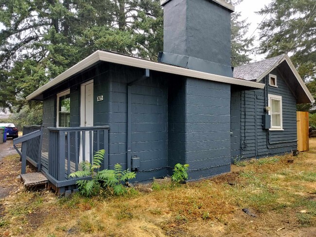 Building Photo - 3025 SE 131st Ave