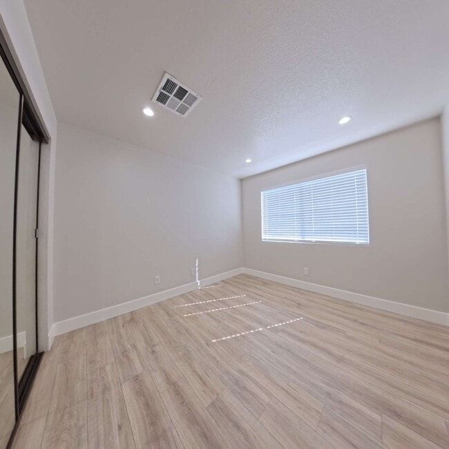 Building Photo - Highly Remodeled | Customer Closets | Gated Community