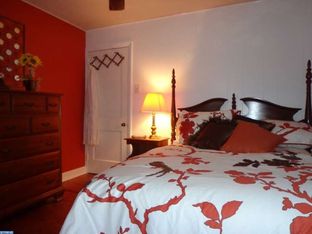 Building Photo - 1335 Simpson Ave