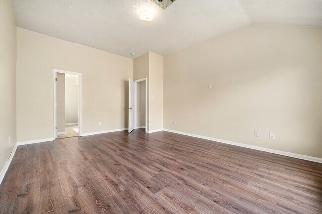 Building Photo - 3434 Fiorella Way