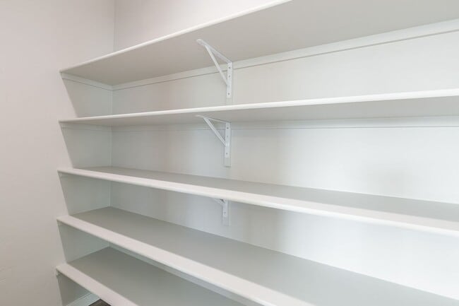 Building Photo - BRAND NEW 4 Bed 2.5 Bath Home