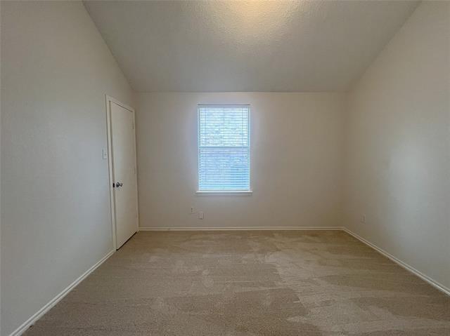 Building Photo - 1616 Logan Dr