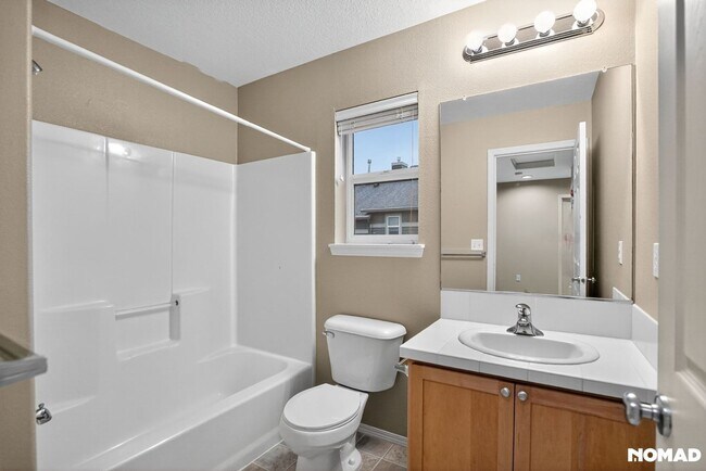 Building Photo - Charming 3BR House in Beaverton