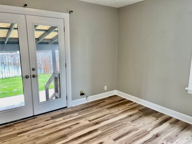 Building Photo - Audubon Park Rental!