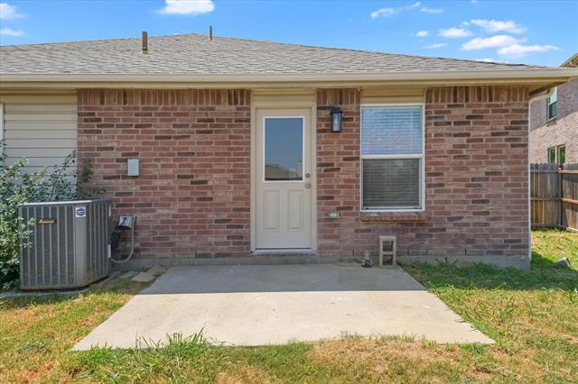 Building Photo - 6409 Saddleback Dr