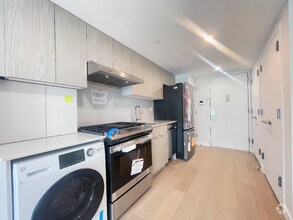 Building Photo - 13680 41st Ave
