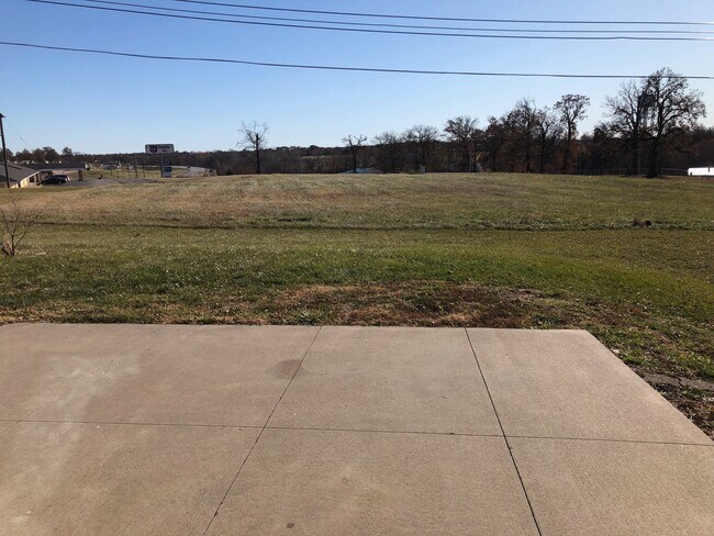 Building Photo - 710 Erin Place