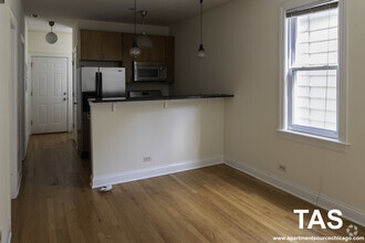 Building Photo - 1738 W Altgeld St