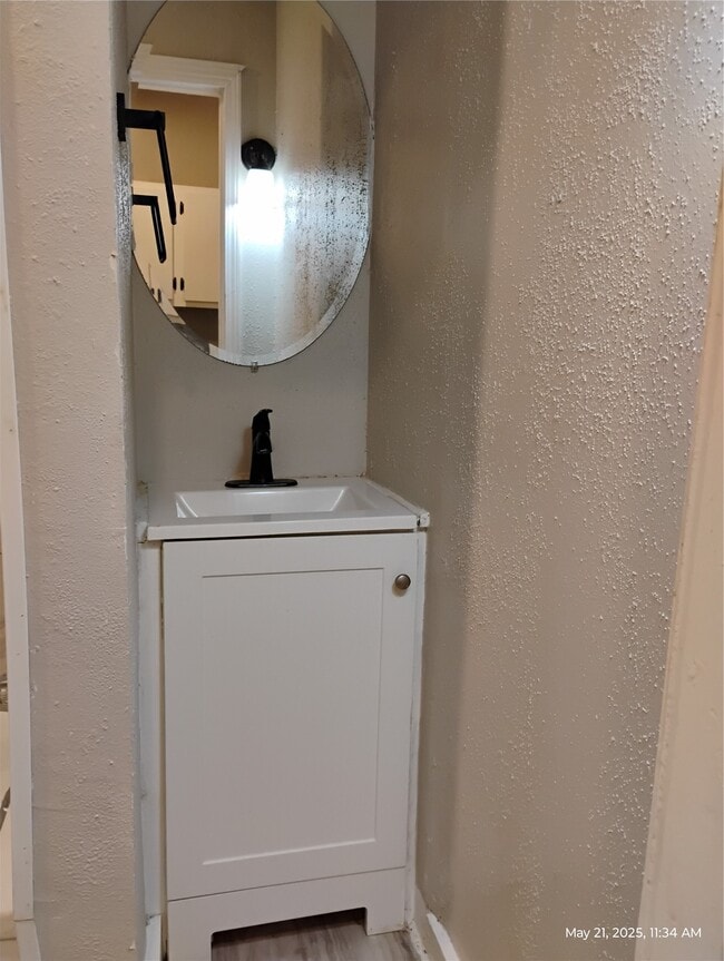 Building Photo - 5954 Doolittle Blvd