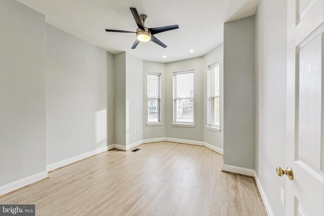 Building Photo - 1248 Maryland Ave NE