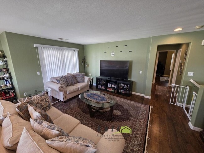 Building Photo - 1439 Trouville Ln