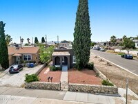 Building Photo - 3800 Altura Ave