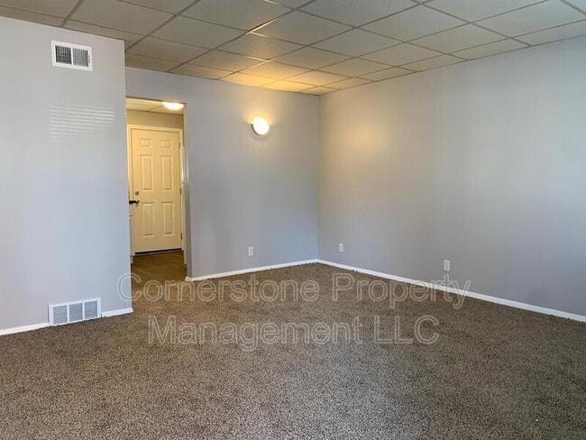 Building Photo - 202 Grace St