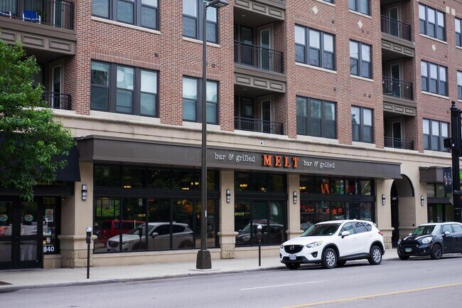 Building Photo - 1145 N High St