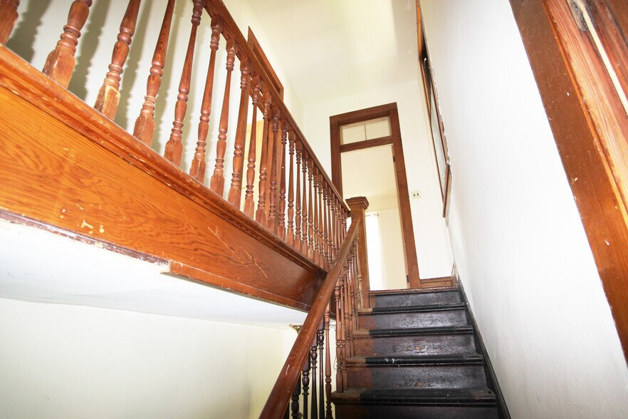 Building Photo - 7815 Birch St