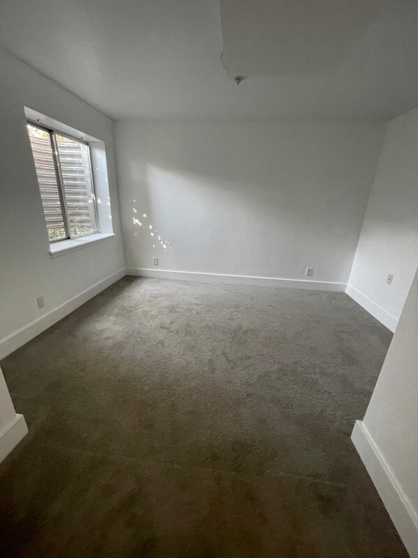 Building Photo - 11817 S Hidden Valley Dr
