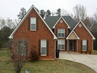 Building Photo - 1499 Elena Dr