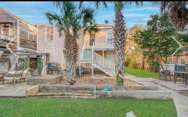 Building Photo - 2814 Avenue O 1/2