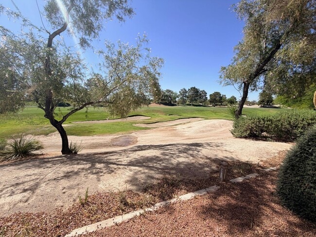Building Photo - 7605 Rolling View Dr