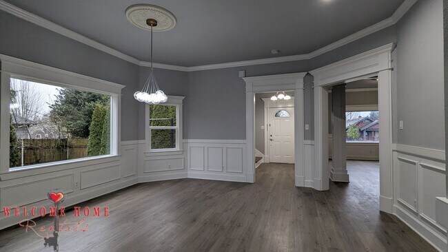 Building Photo - 4520 S Thompson Ave