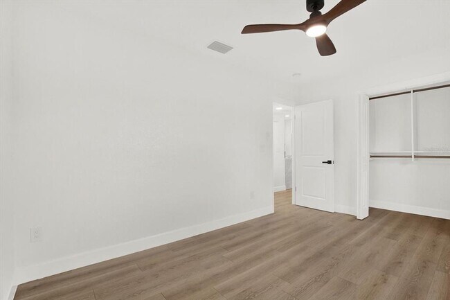 Building Photo - 5134 8th Ave N