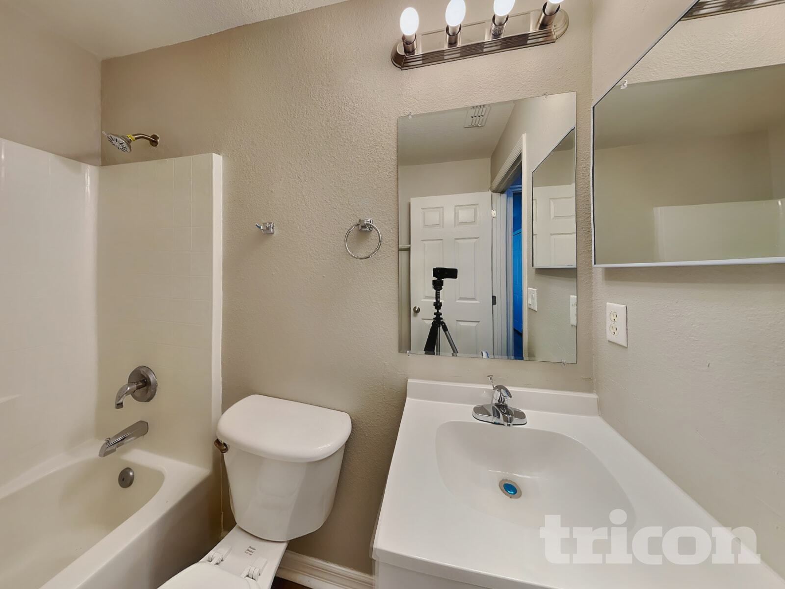 Building Photo - 102 Milton Pl