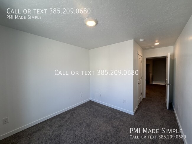 Building Photo - 3901 Buckland Dr