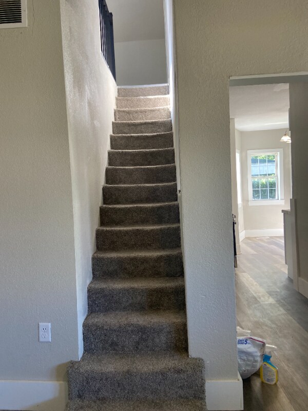 Building Photo - 531 S Meridian St