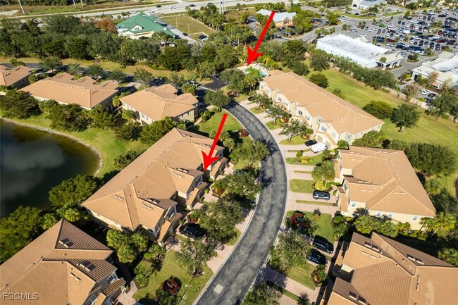 Building Photo - 3211 Cottonwood Bend