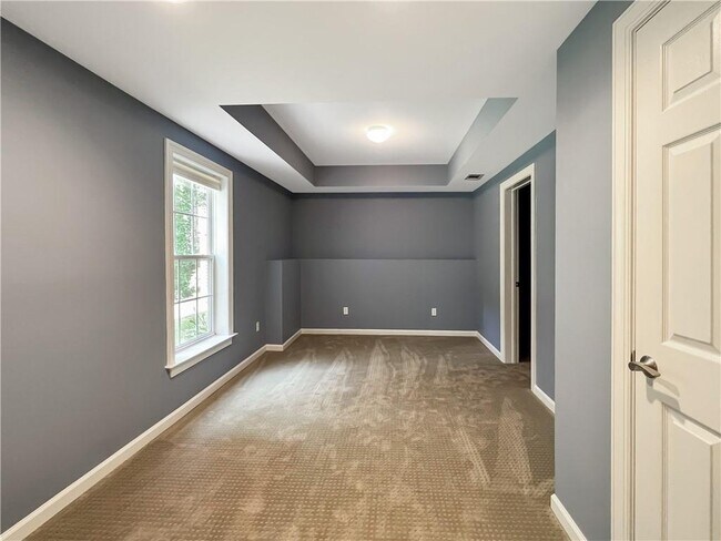 Building Photo - 1670 Laleiah Dr